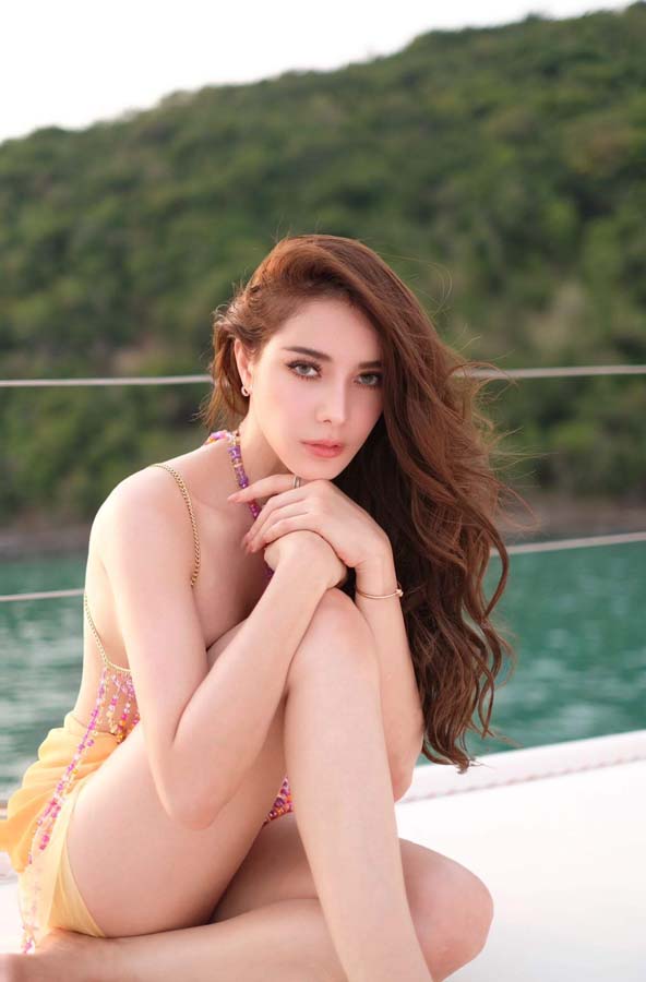 Helena (6)
